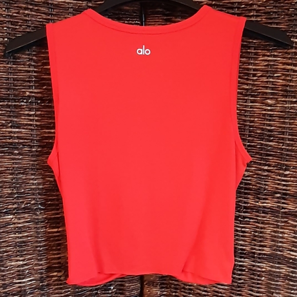 Alo Yoga Cover Tank Medium Cherry Red Jersey Knit Soft Workout Gym - Picture 3 of 4